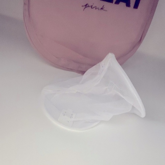 Victoria's Secret PINK Foldable Laundry pop up Hamper - Picture 7 of 7